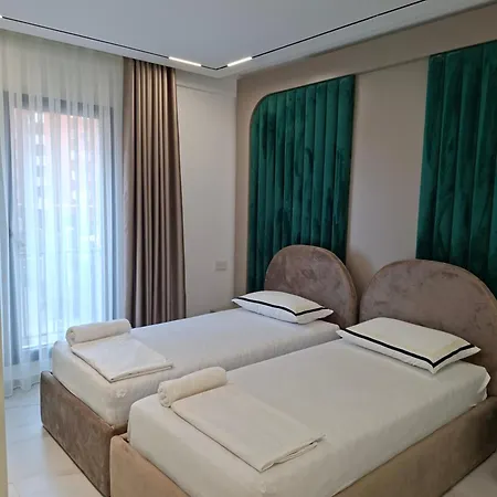 Oneluxury * Тирана
